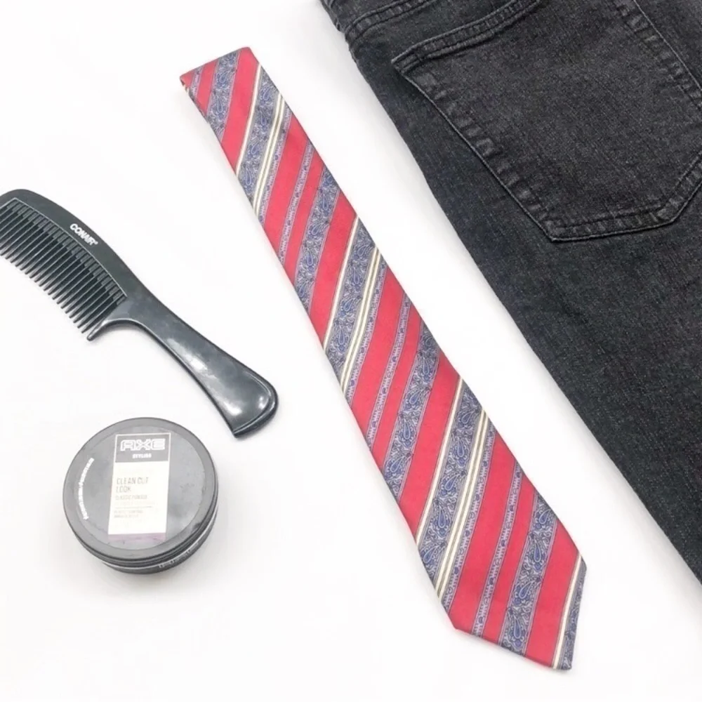Red gray paisley print silk tie